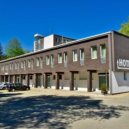 Hotel Sazavsky Ostrov Sazava  Ngoại thất bức ảnh