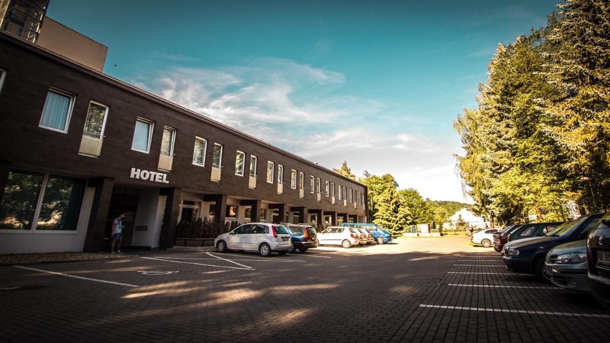 Hotel Sazavsky Ostrov Sazava  Ngoại thất bức ảnh