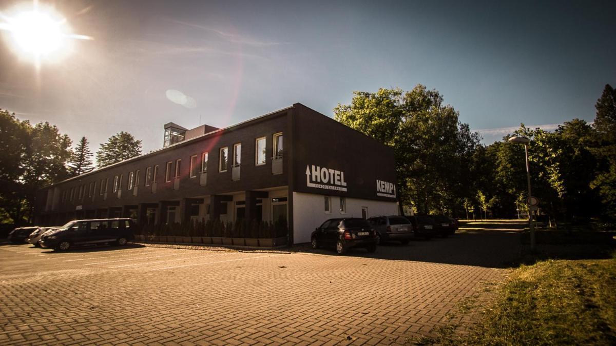 Hotel Sazavsky Ostrov Sazava  Ngoại thất bức ảnh